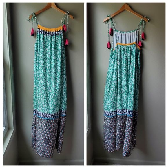 STAR MELA Shoulder Tie Tassle Maxi Medium - Picture 3 of 5